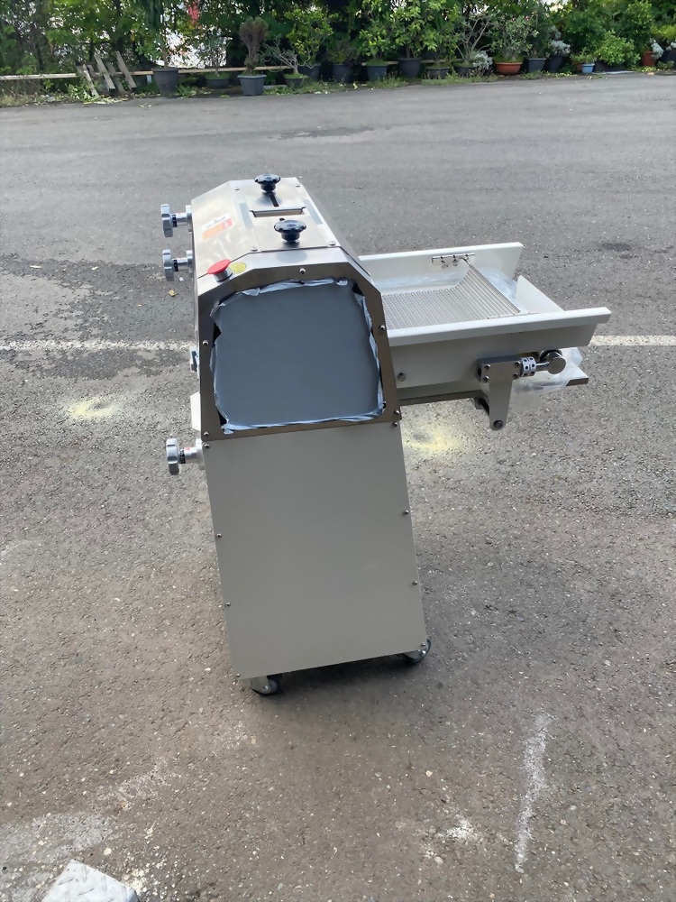 短型吐司整型機