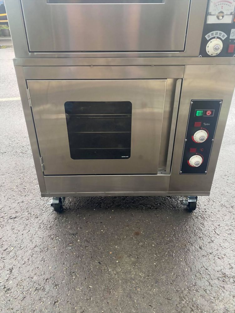 一層半盤烤箱加下層發酵箱