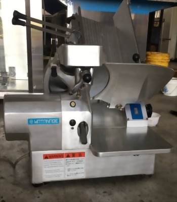 渡邊切肉機(300型)