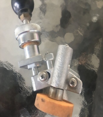 中古日本製渡邊桌上型凍肉切肉機250