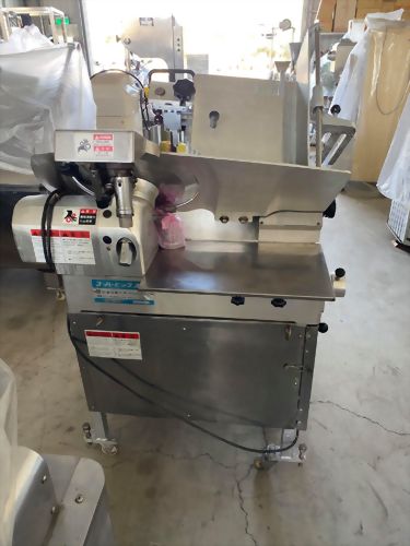 中古日本製渡邊落地型凍肉切肉機350