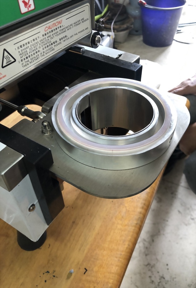 機械式飲料封口機