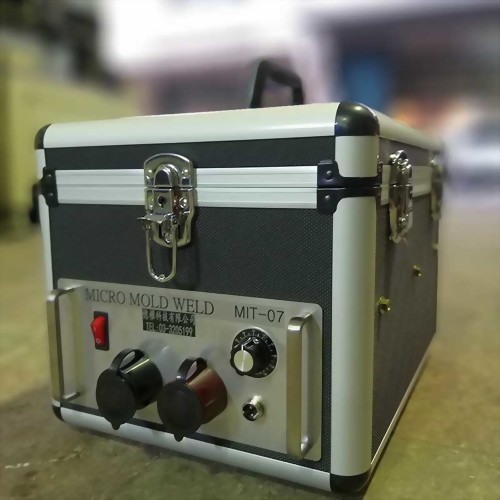 冷焊補模機 MIT07