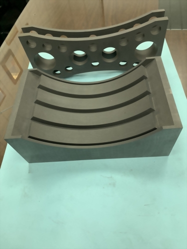 Graphite for CZ device