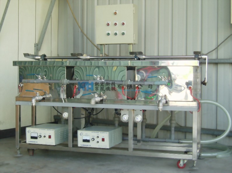 多槽式超音波清洗機,超音波清洗機,滾動式超音波清洗機,工業清洗設備