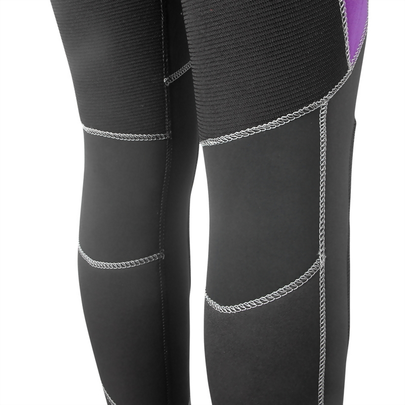 Glued & blind stitched & Liquid-Rubber kneepad