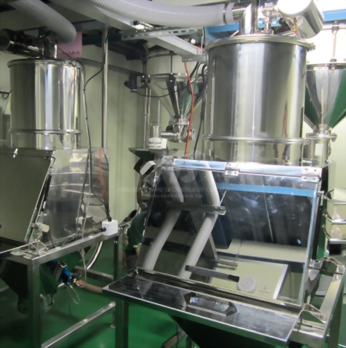 POWDER FEEDING HOPPER