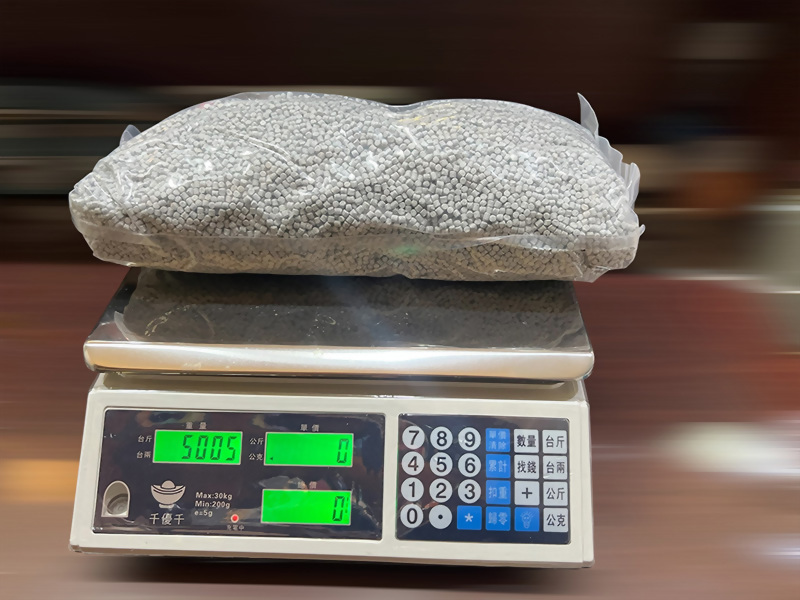 Desiccant Masterbatch