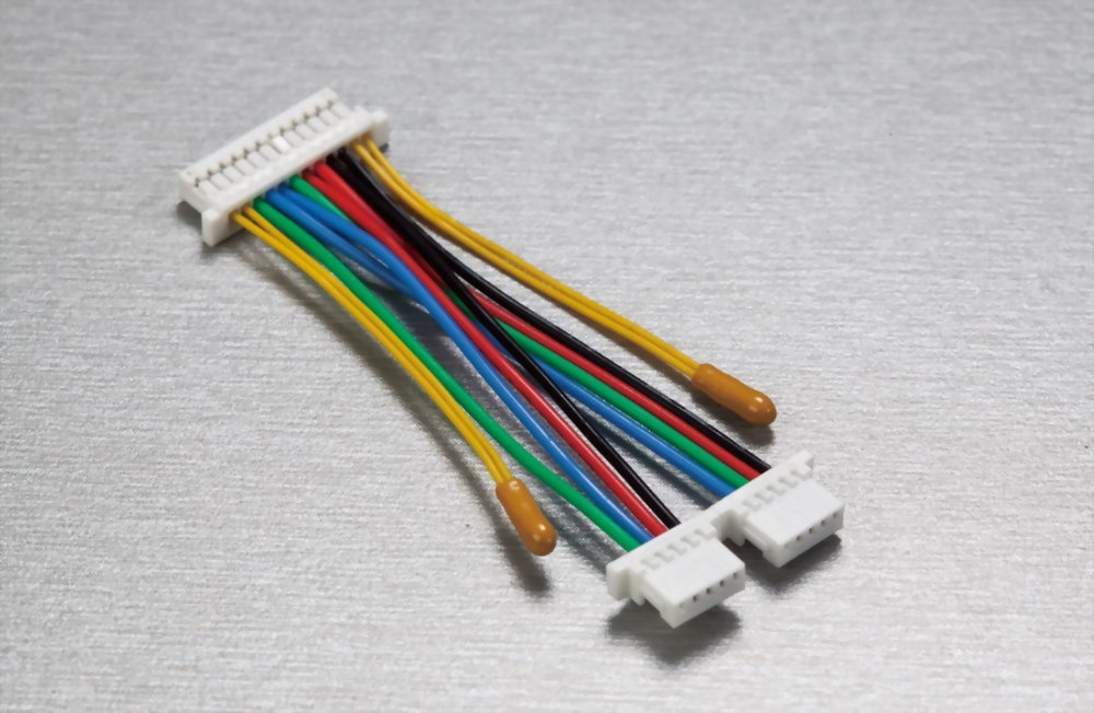 Aircraft cabin temperature sensor wire